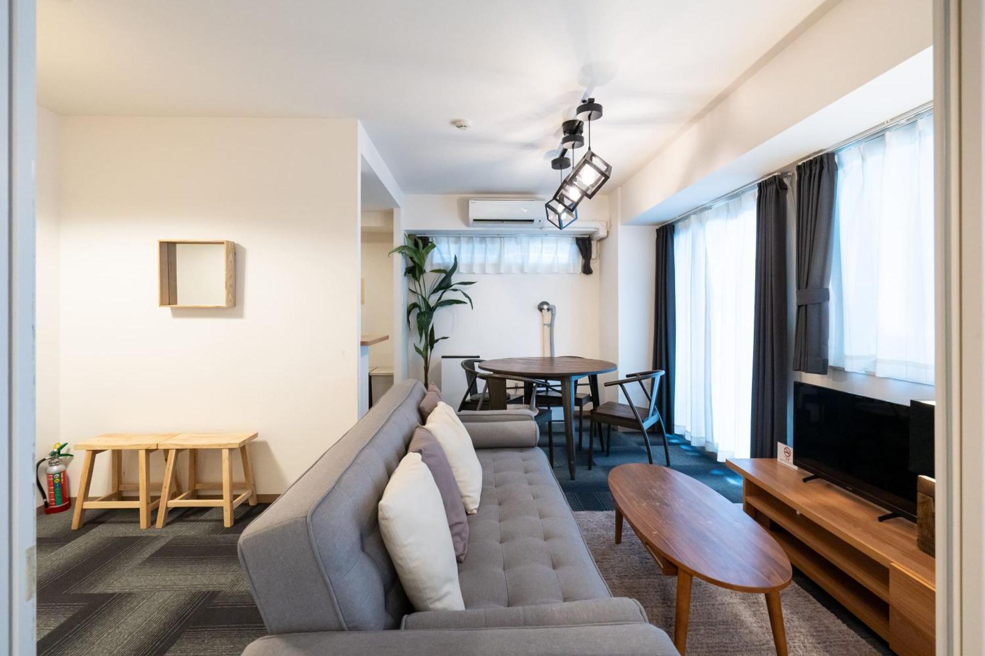 Tsubaki Garden Apartment Sapporo Bagian luar foto